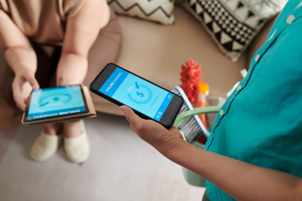 what are the benefits of the cleaning crm software